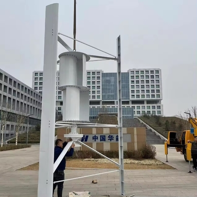 Sistema de energía solar híbrida con potencia nominal de 10 kW