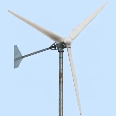 Controlador eólico solar híbrido Sistema de energía solar eólico híbrido para aplicaciones en red