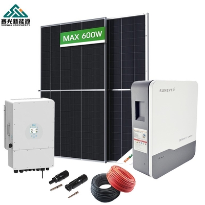 Proyecto de diseño de sistemas de energía solar para el hogar con controlador híbrido todo en uno MPPT