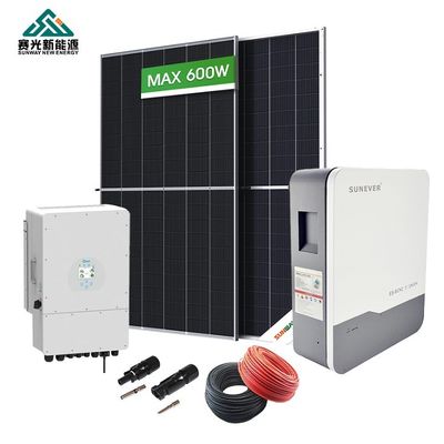 Sistema de almacenamiento solar de 6kw Sistema de energía híbrida para el hogar Frecuencia de salida 50hz